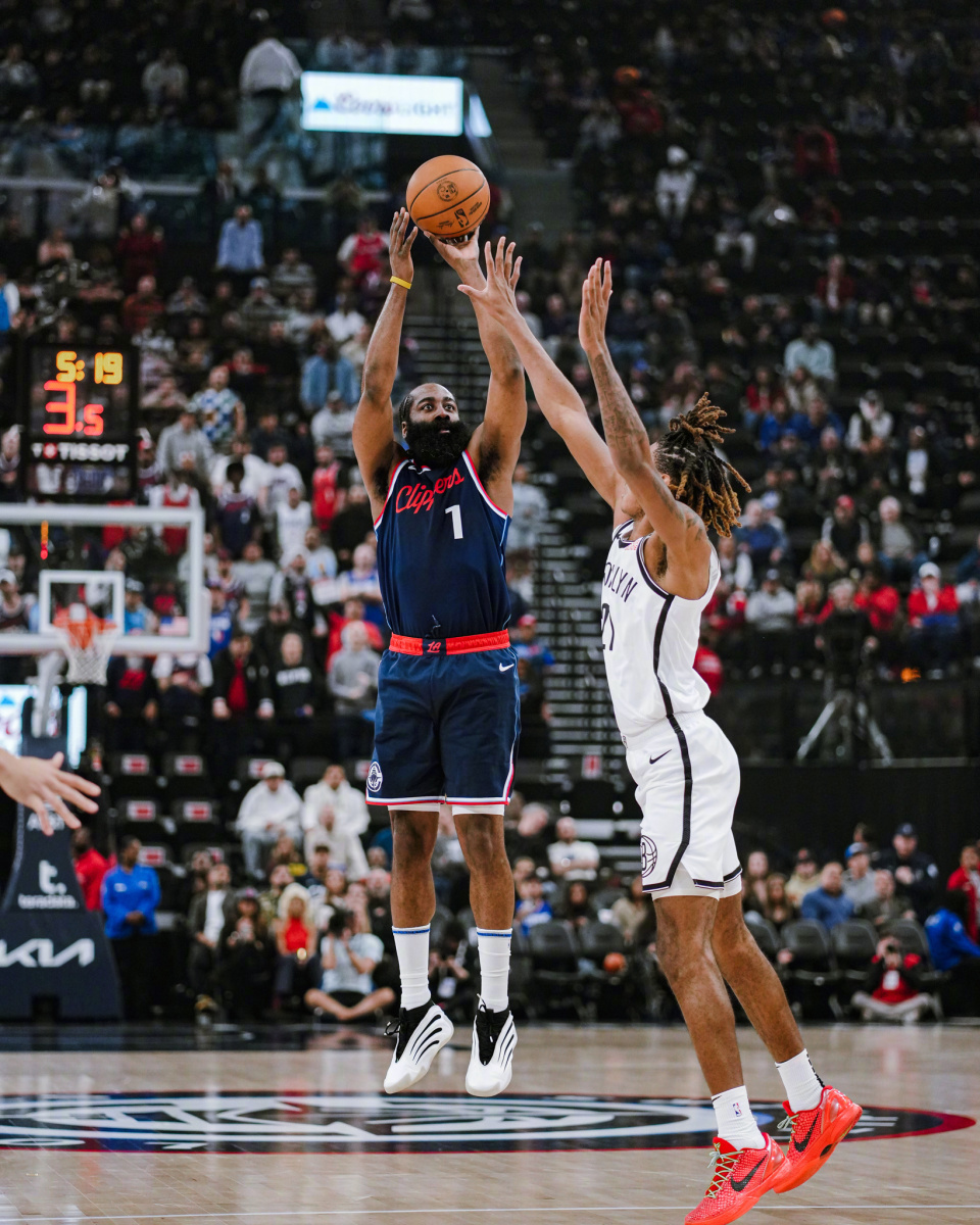 包含NBA常规赛倒计时，布鲁克林篮网今夜主帅复盘，细节引发关注，态度坚定，纪律约束更严格的词条