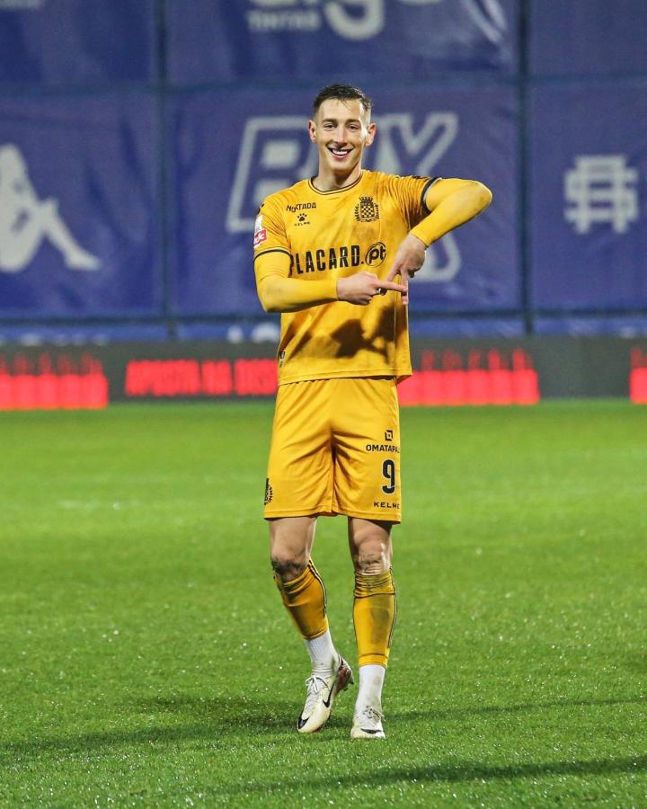 本菲卡发布备战花絮，赛后刷新队史纪录，葡超任务艰巨，资深球员宣示担当的简单介绍